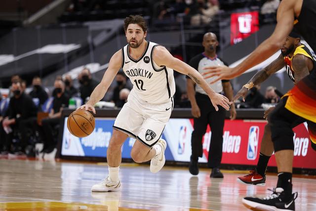 中国男篮仍有机会拿奥运门票 目前日本最占优